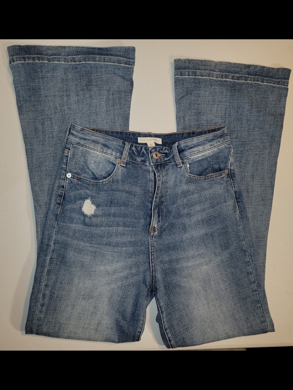 Chelsea & Violet, Women's Light Blue Distressed Jeans, 30 - Picture 4 of 10